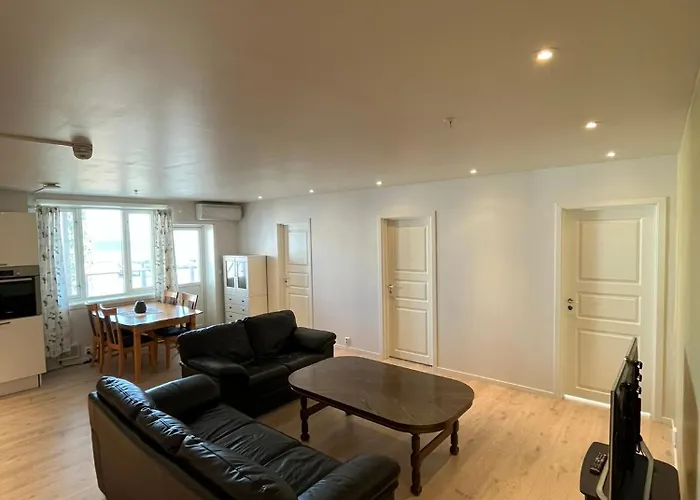 Nobelgarden 6 Харстад